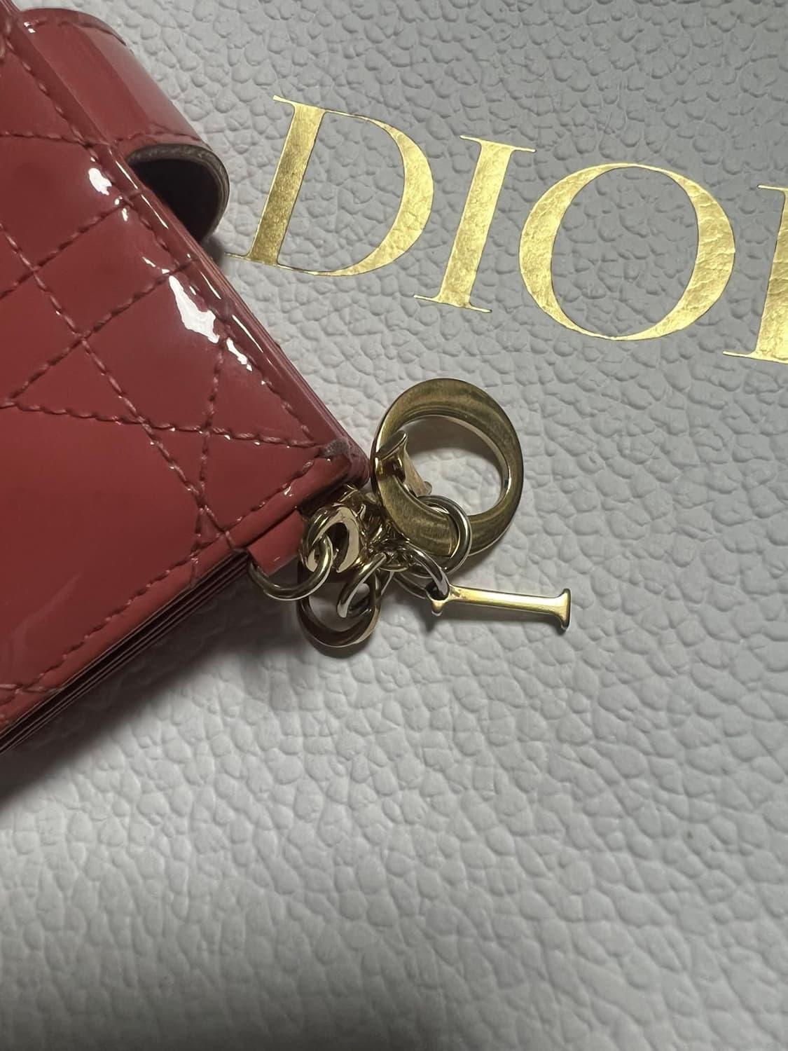 [정품] Dior 신형 패이던트 라벤더 카드지갑 상품이미지4