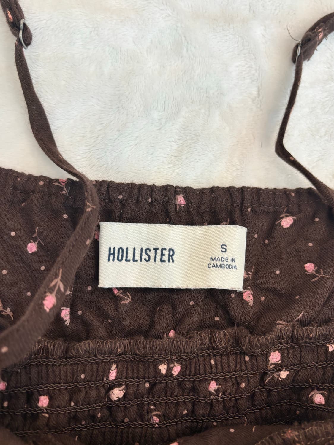 홀리스터 핑크 잔꽃 브라운 슬리브리스 로걀탑 상품이미지2