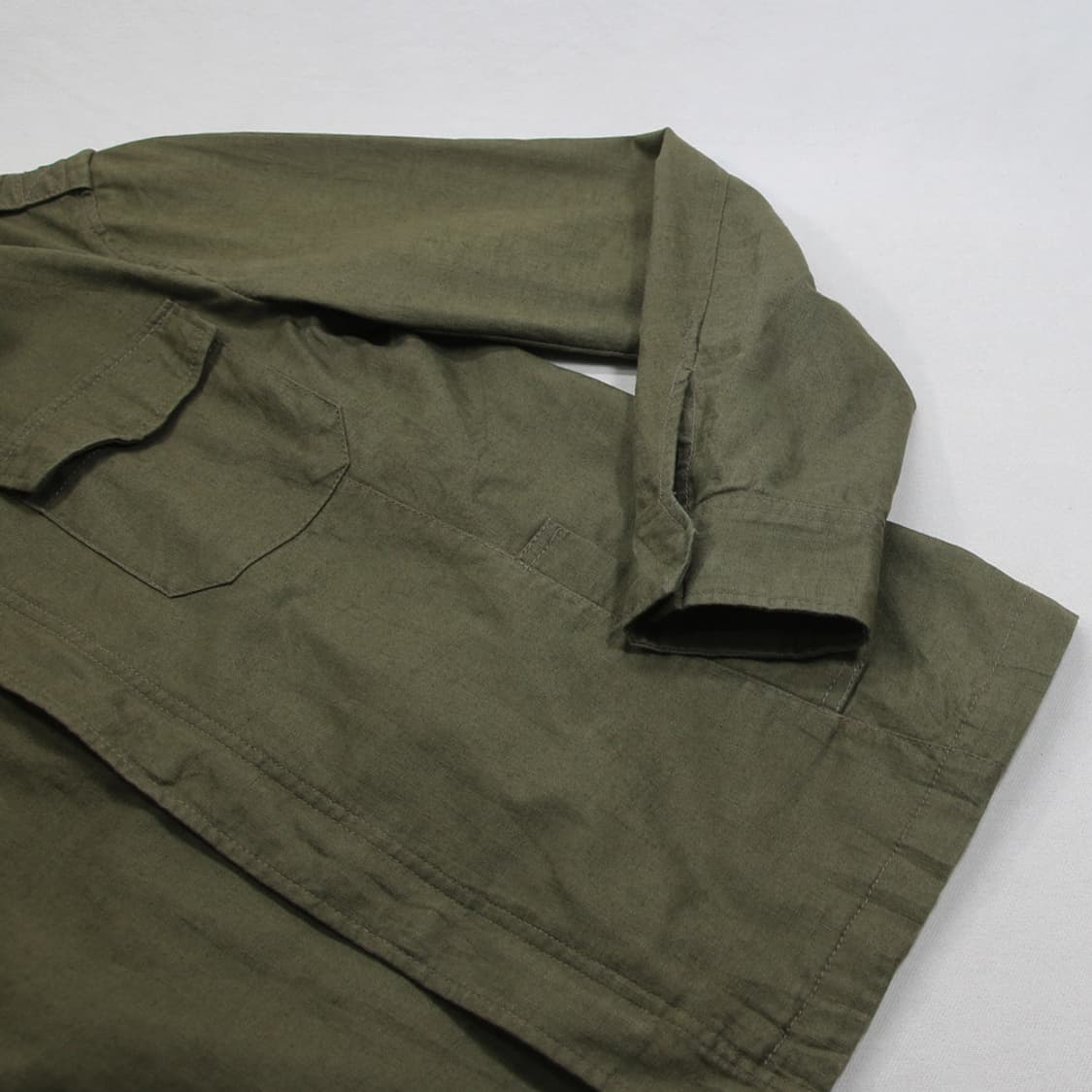 (착용컷) 유니클로 밀리터리 린넨 자켓 (남성용 100) 상품이미지6
