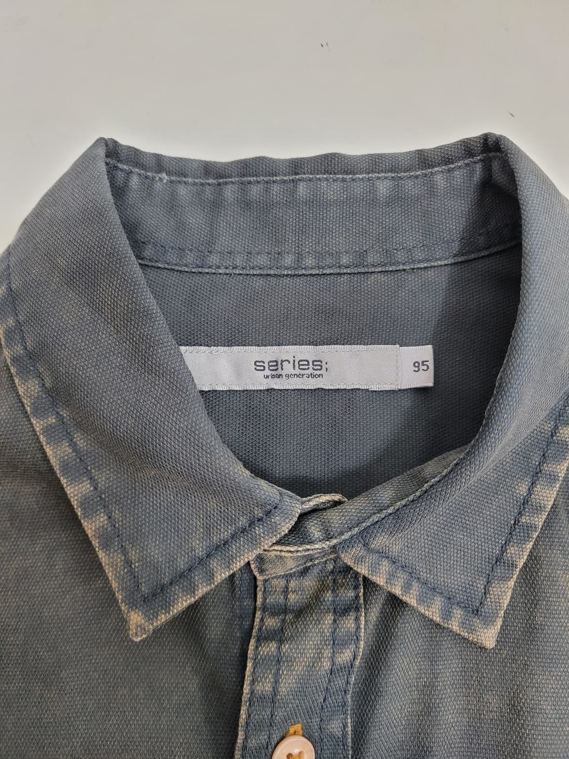 Series 시리즈 가먼트다잉 네츄럴 워싱 셔츠 / 남 95 BL
 상품이미지8