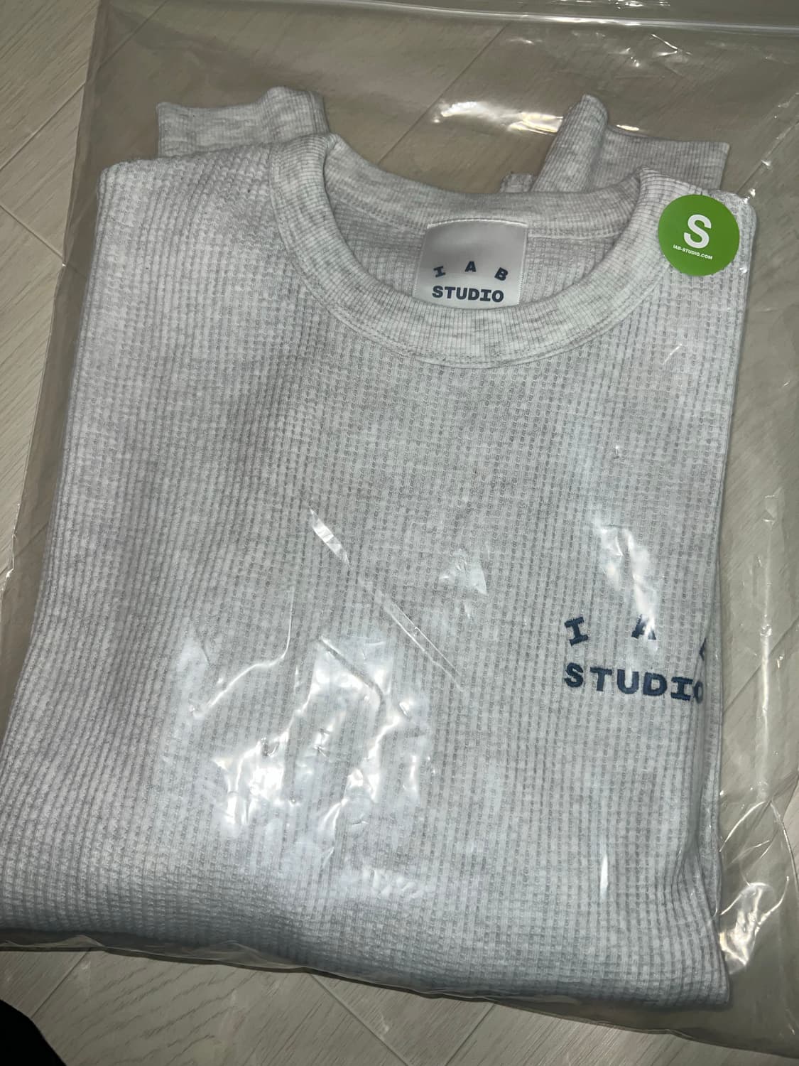 아이앱스튜디오 와플 롱슬리브 s 상품이미지1