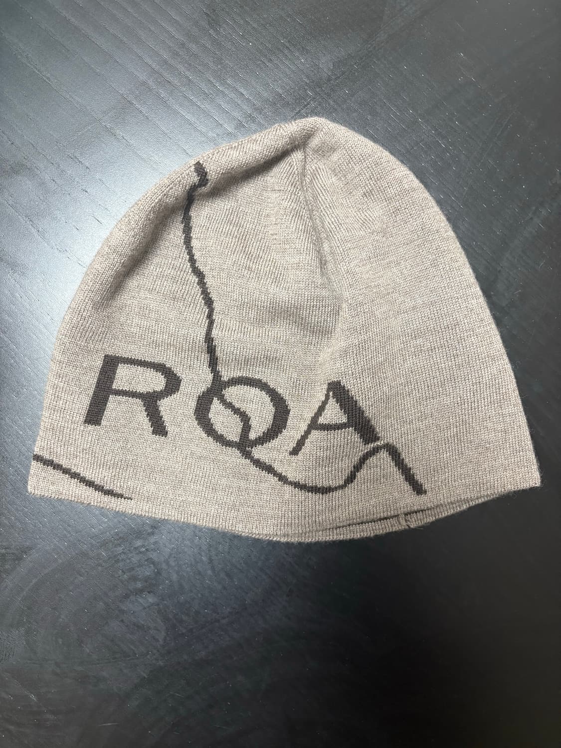 ROA(로아하이킹) 로고 비니 TAUPE 상품이미지2