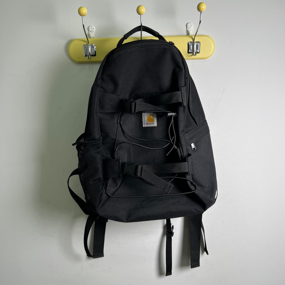 칼하트 wip 킥플립 백팩 상품이미지1