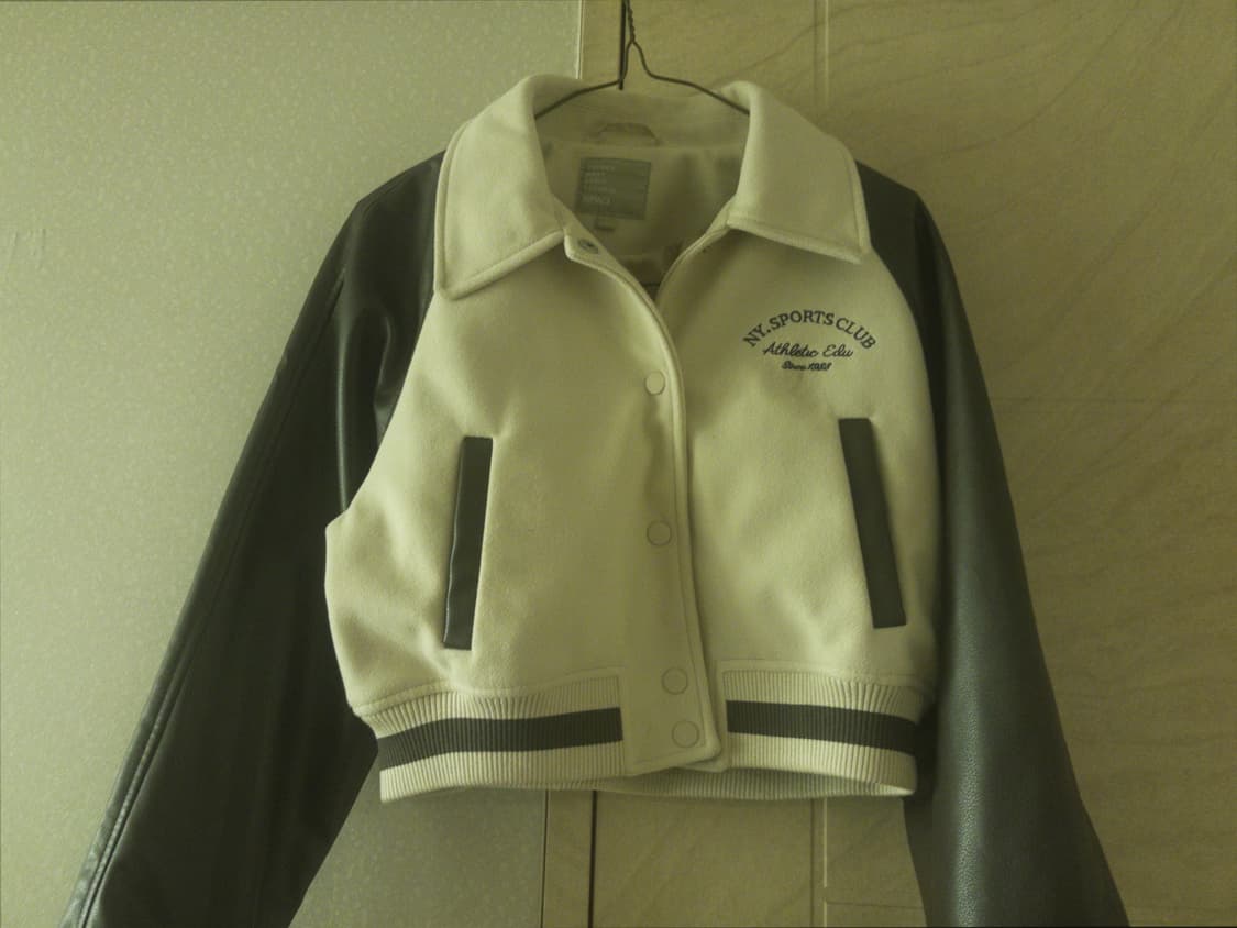 스파오 바시티 크롭 자켓 상품이미지1