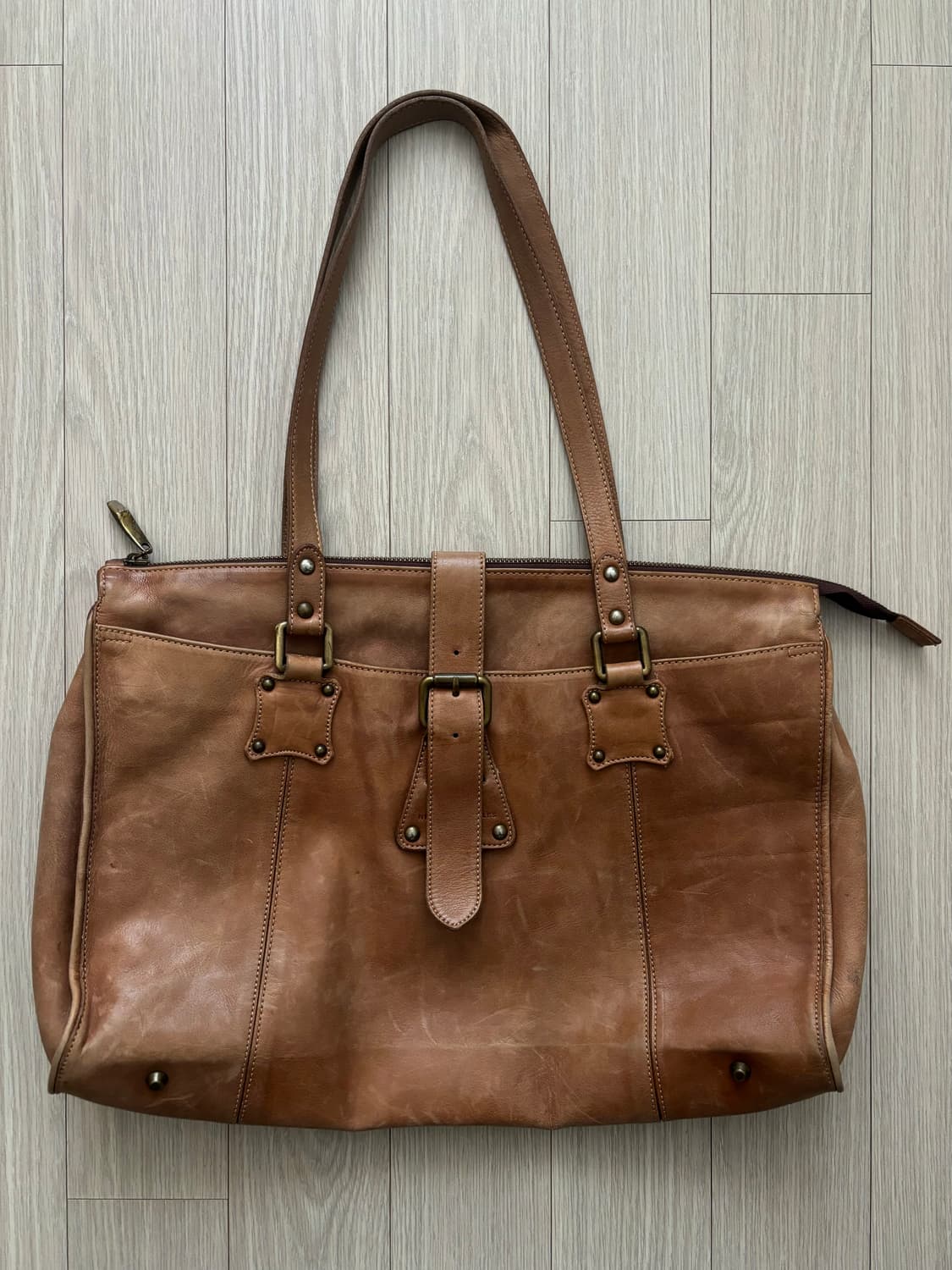 Nicole st gilles 가죽 숄더백 상품이미지1