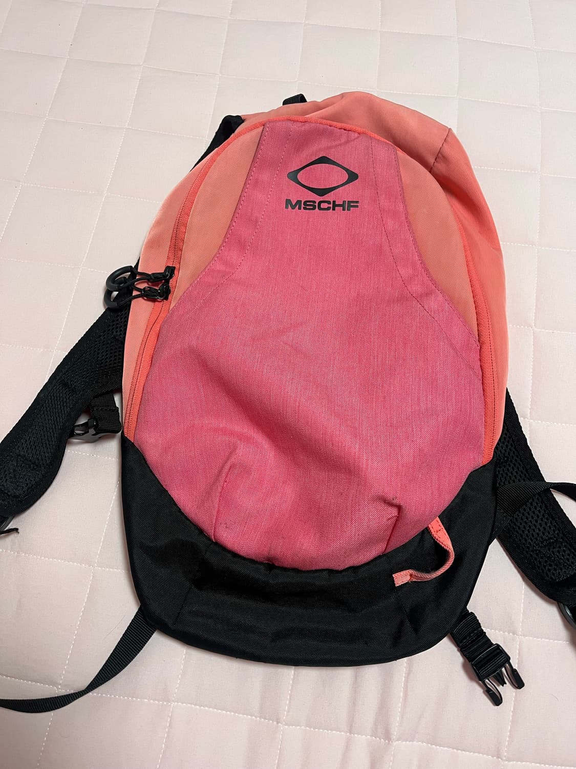 미스치프 롬버스 백팩 상품이미지1