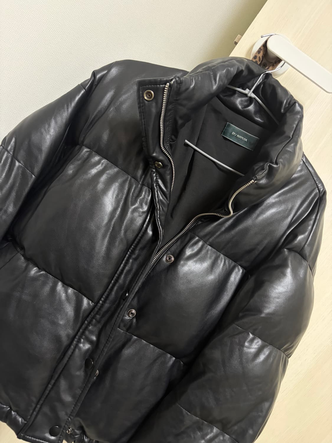 레더 숏패딩 상품이미지2