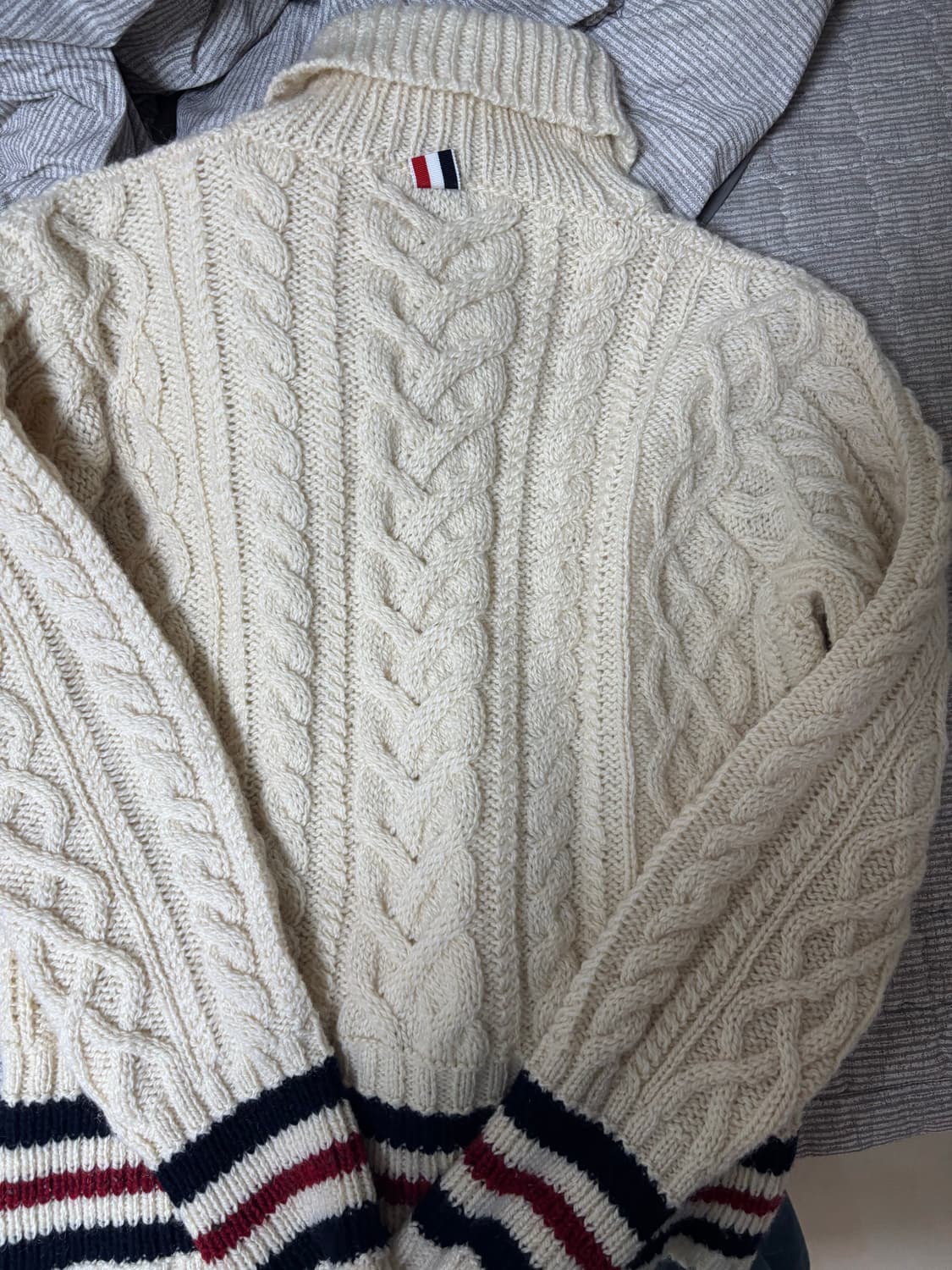 톰브라운 터틀넥 니트 3사이즈 상품이미지2