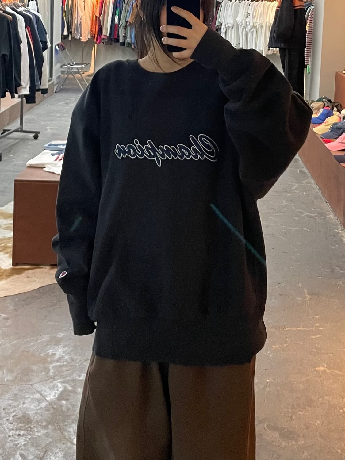 챔피온 리버스 위브 빅로고 블랙 맨투맨 H2569 상품이미지1