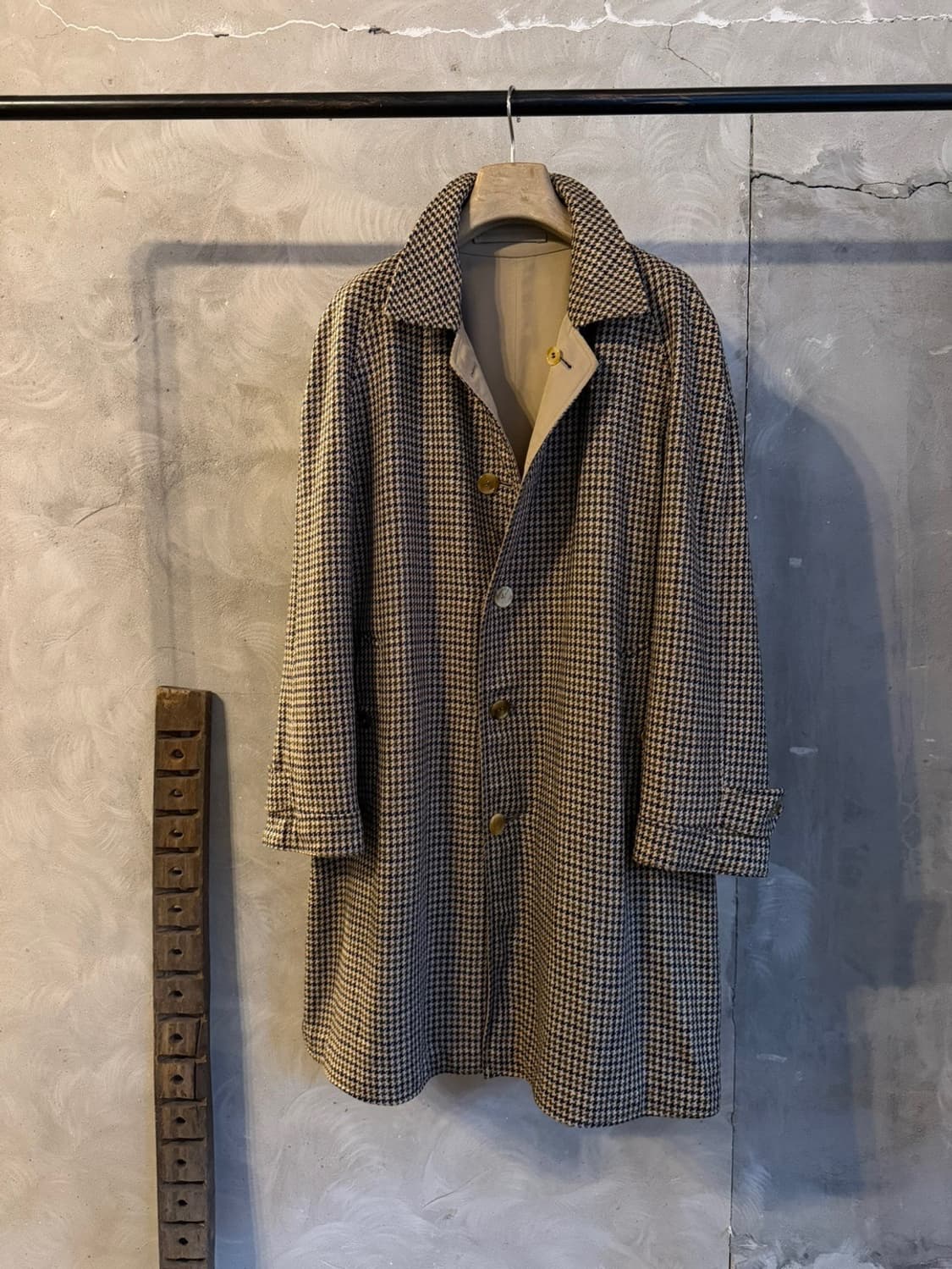 버버리 아이리쉬 트위드 래글런 코트 100 상품이미지9