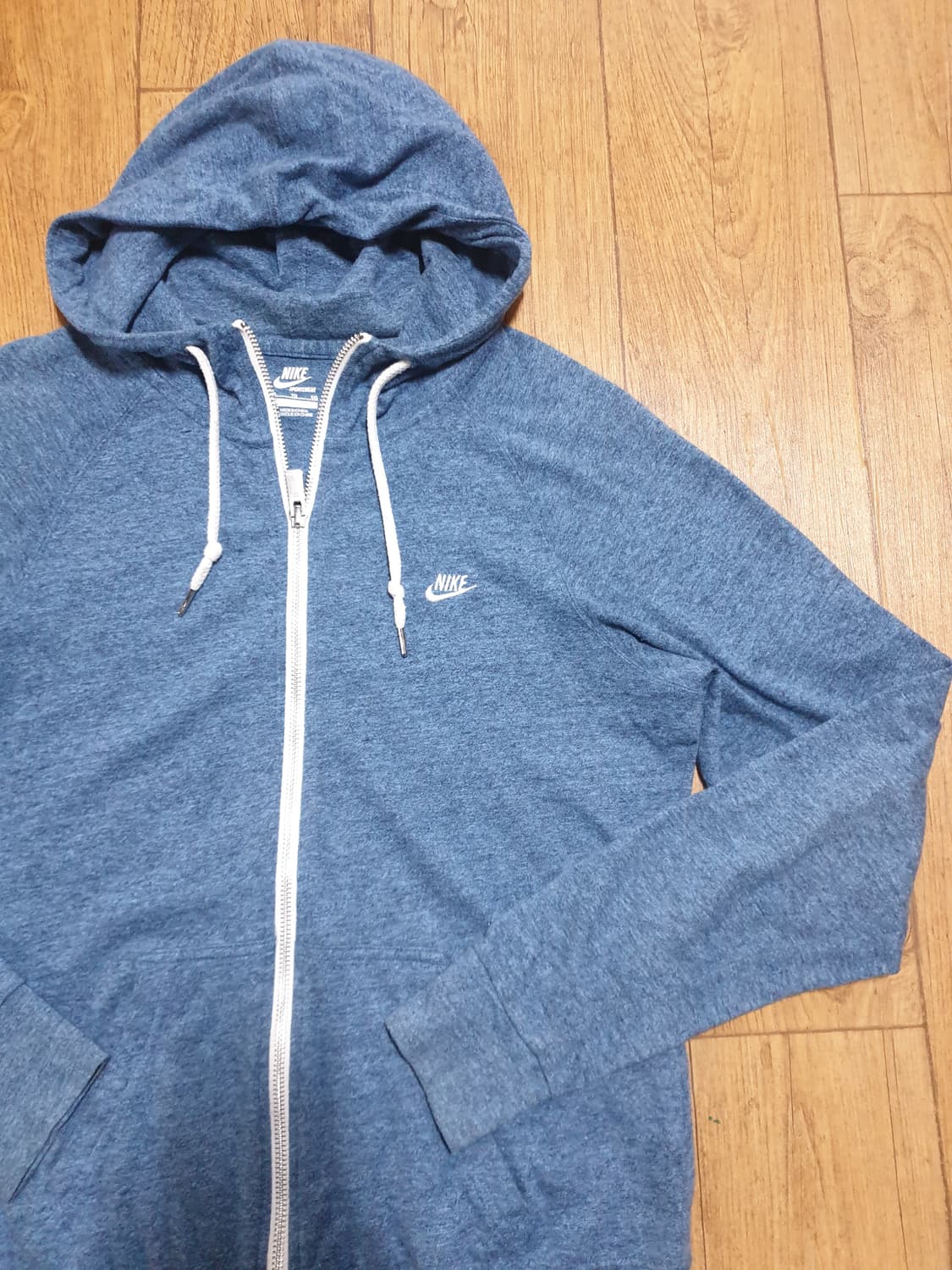 1166 나이키 운동복 후드집업 95 사이즈입니다 상품이미지3