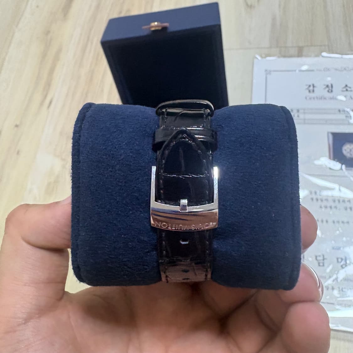 루이비통 땅부르 시계 풀파베 풀다이아 악어가죽 스크랩 상품이미지3