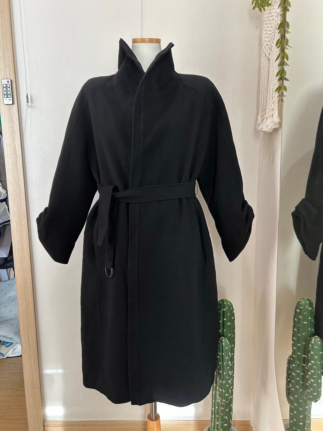 TIME 케시미어 블랙 코트 상품이미지1