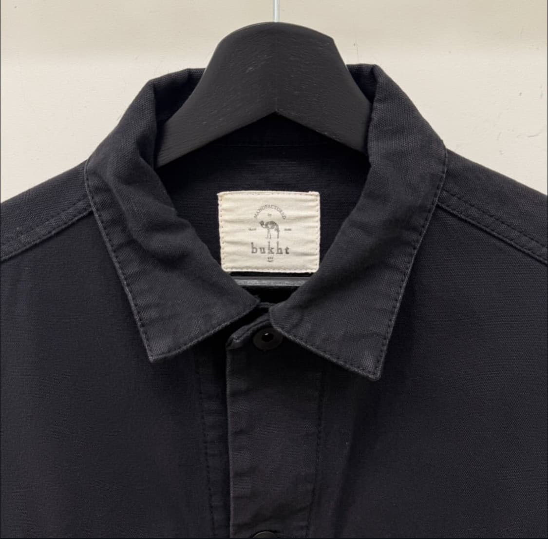 부후토 bukht 컷 오프 블랙 데님 자켓 상품이미지4