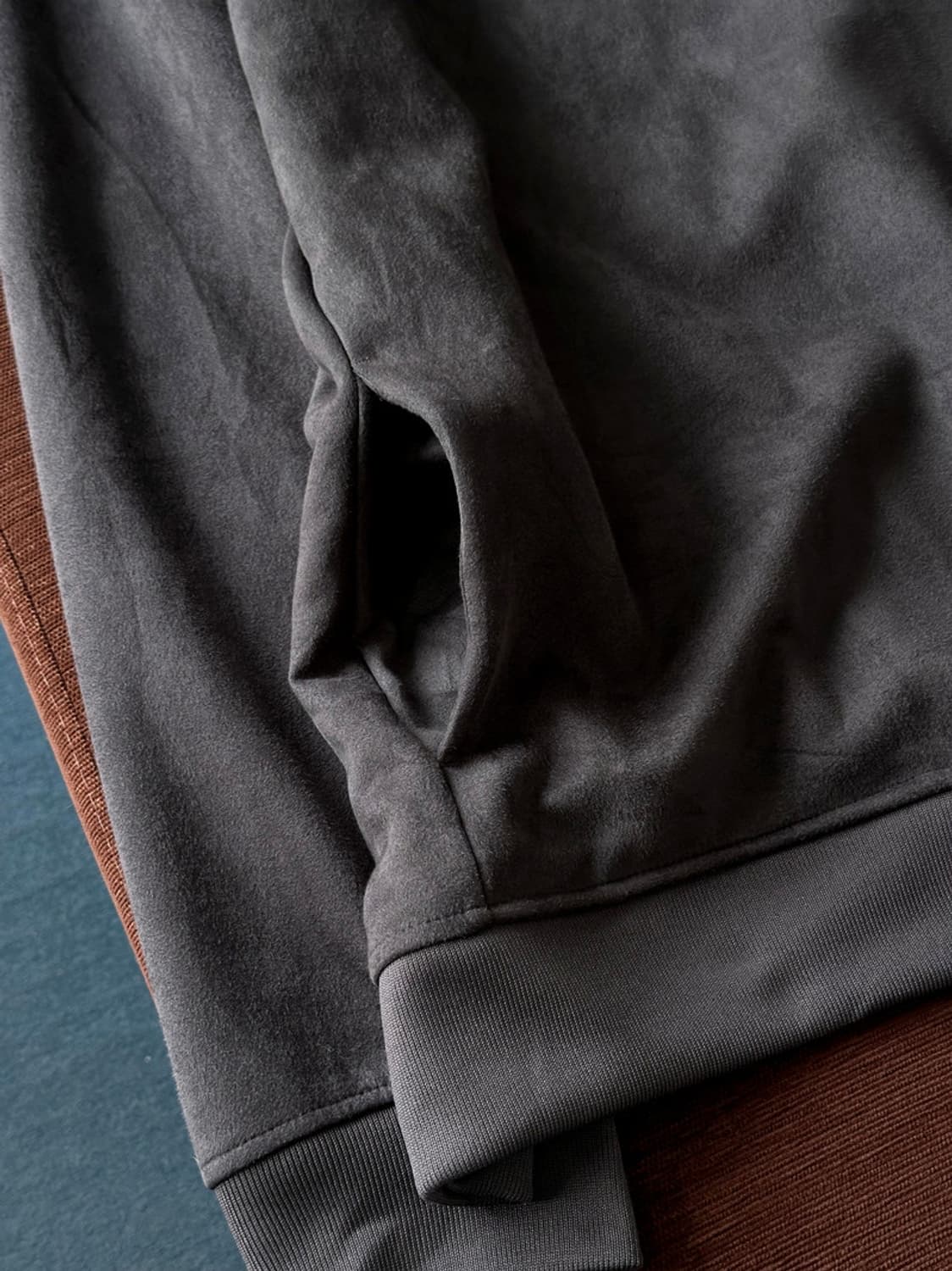 Brushed fabric L/S pullover top 상품이미지4