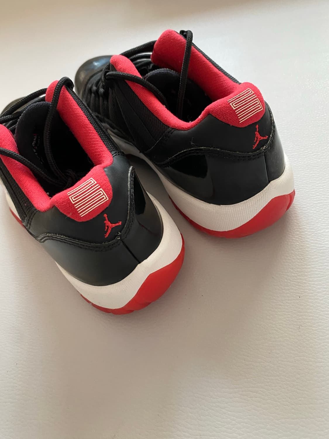 [나이키에어조던11 레트로 브레드 로우] 정품 우먼 (us6Y 240mm 상품이미지6