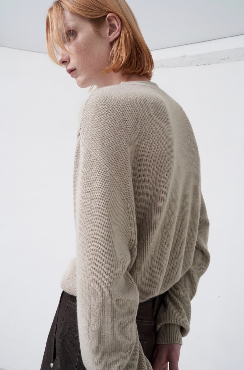 미나브 캐시미어 벨르 라운드 니트 [베이지/M] 울니트/쿠어/밈더워드로브 상품이미지5