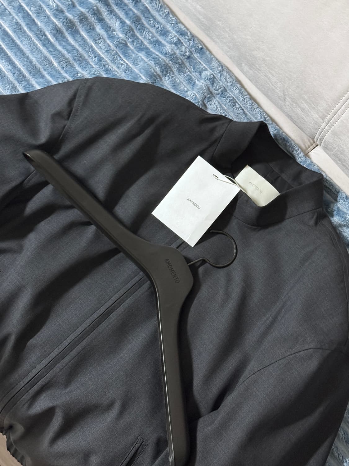 아모멘토 26ss 울 오버사이즈 블루종 L 상품이미지1