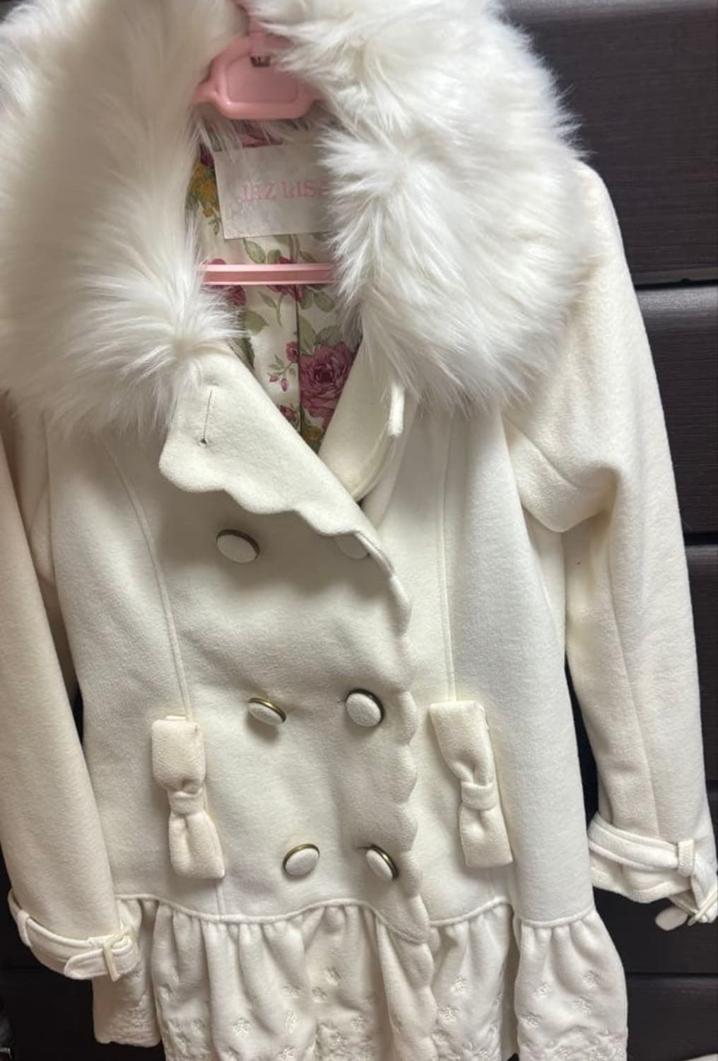 리즈리사 리즈멜로깔 프릴 퍼코트  상품이미지1