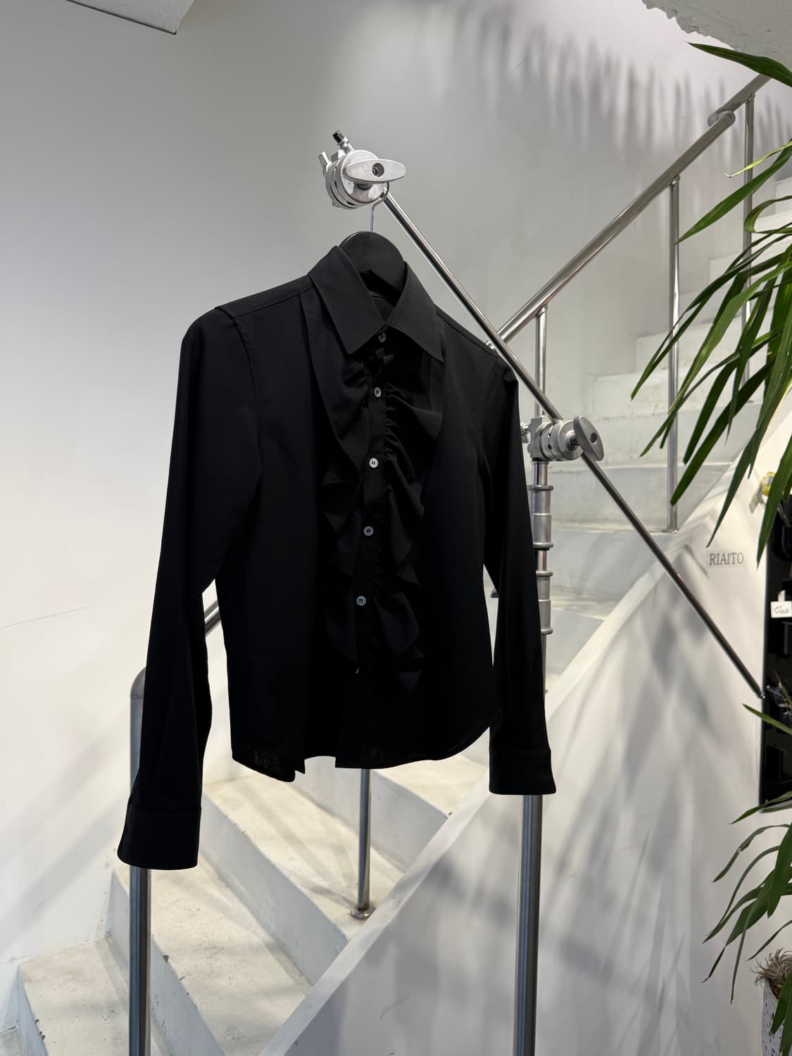 COMME des GARÇONS Frill Detail Shirt 상품이미지1