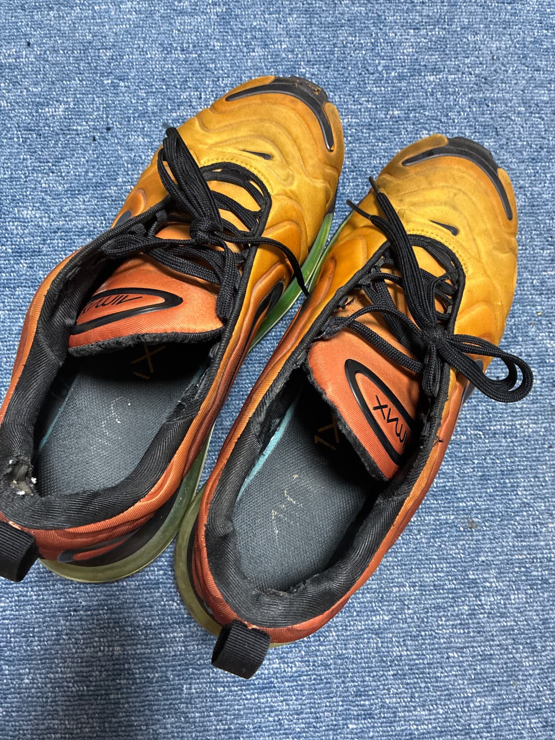 Nike 에어맥스720 선라이즈 상품이미지3