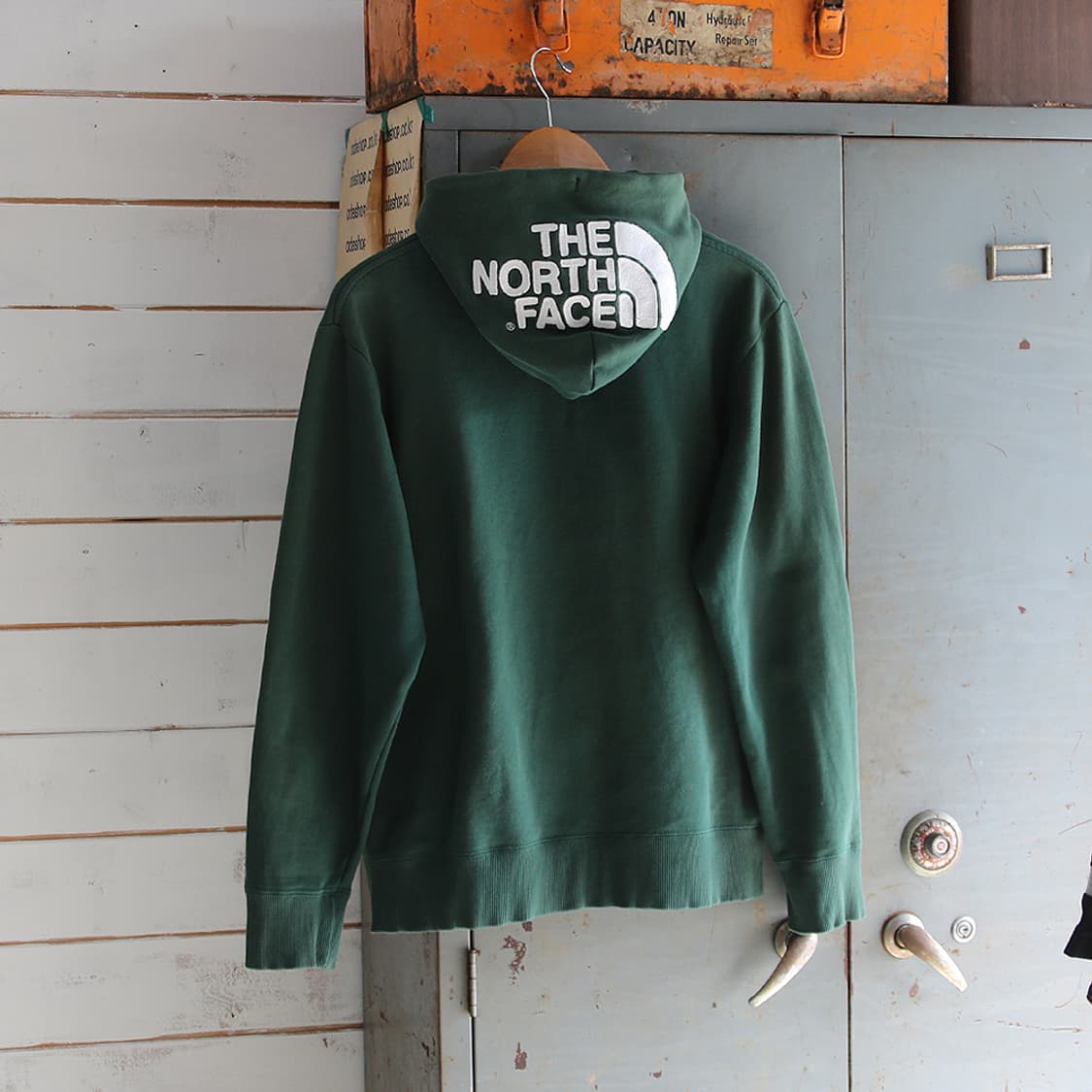 (착용컷) 노스페이스 스웻 후드 집업 자켓 (남성용 M) 상품이미지1