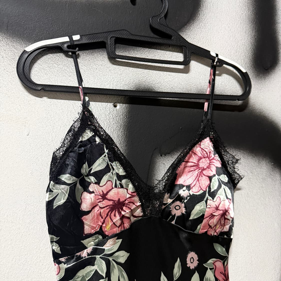 VTG 빈티지 블랙페어리 플로럴 패턴 플레어 새틴 슬립 원피스 상품이미지3