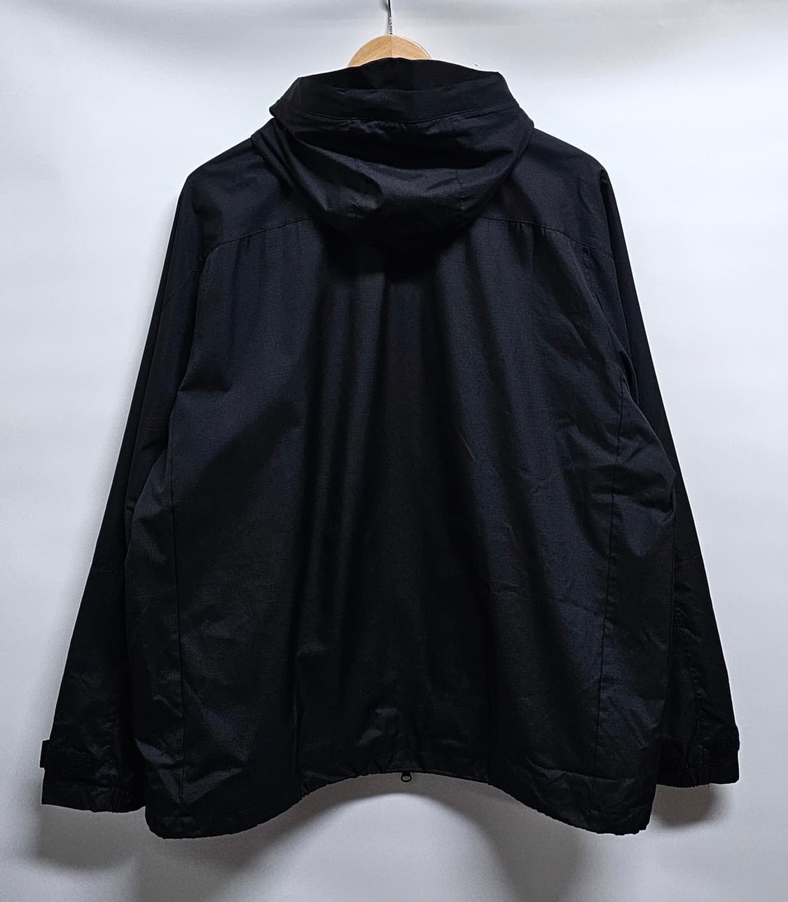 아디다스 유틸리티 포켓 바람막이 XL 상품이미지2