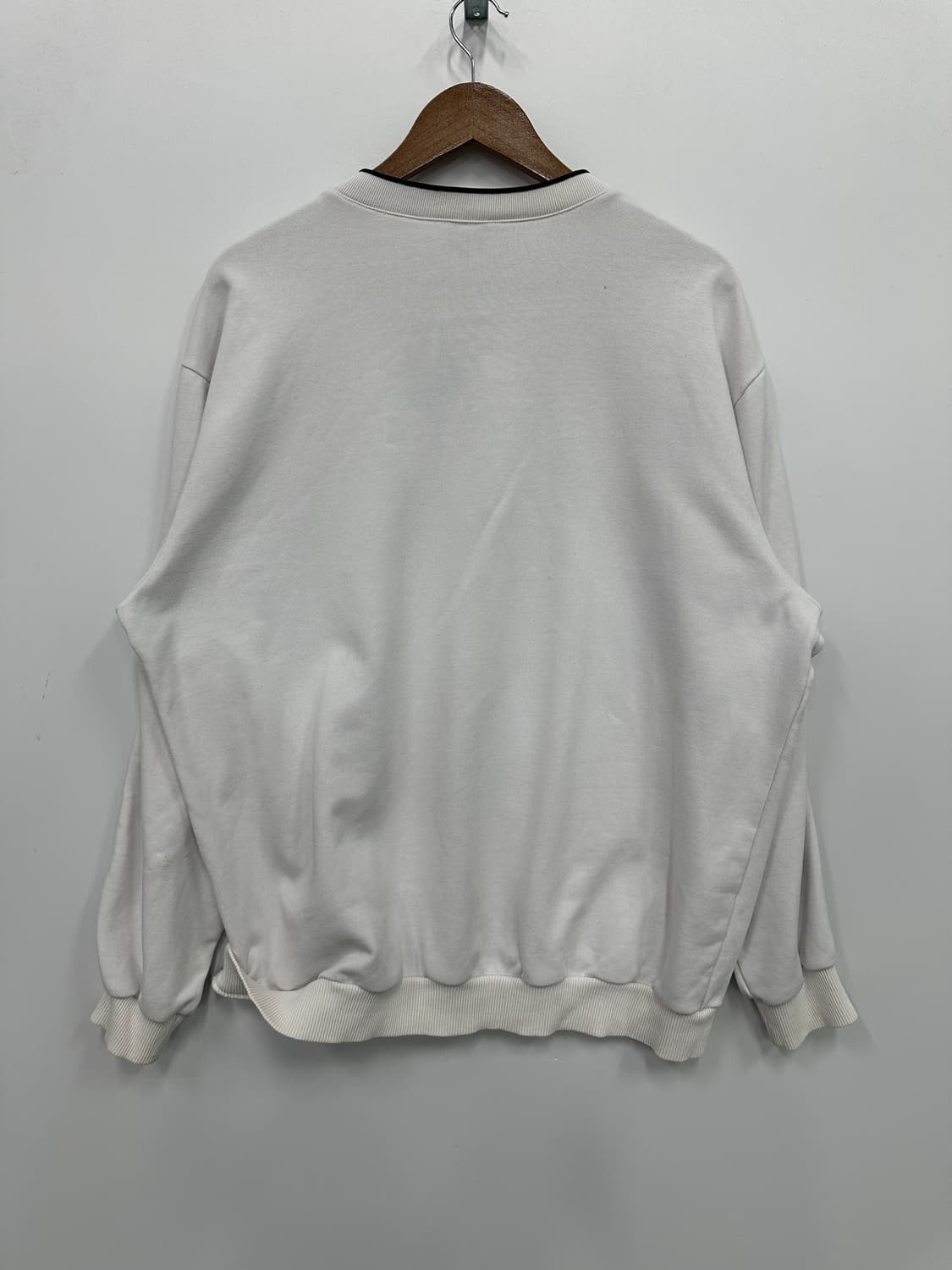 나이키 브이넥 맨투맨  상품이미지5