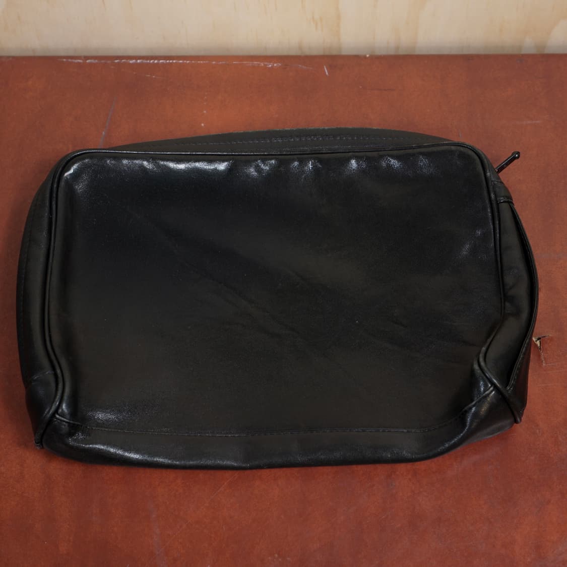 이세이미야케 빈티지 레더 파우치 백 상품이미지7