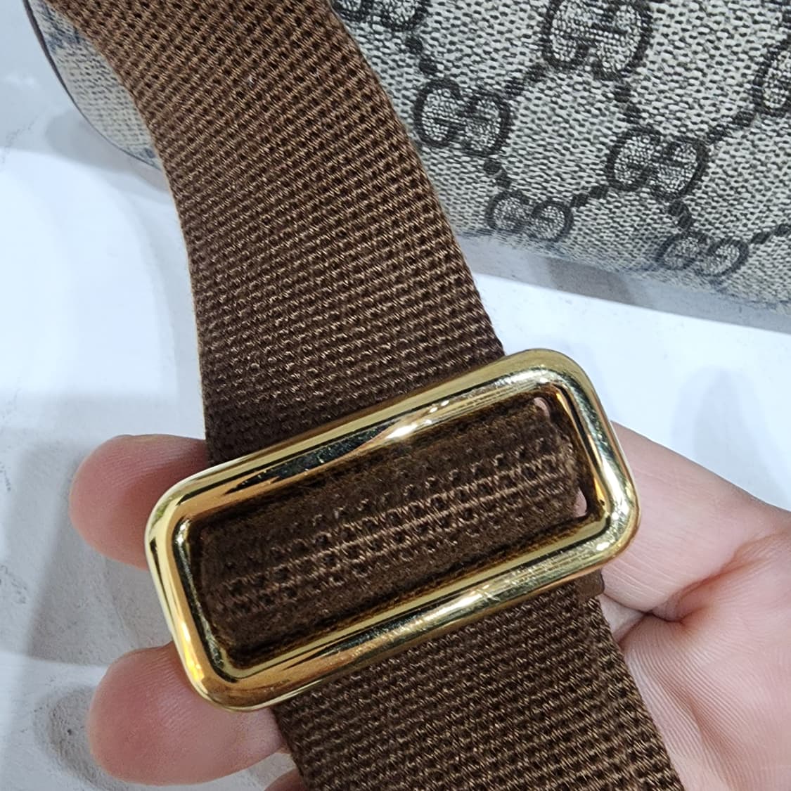 구찌 인터로킹 G 벨트백 크로스가능 상품이미지9