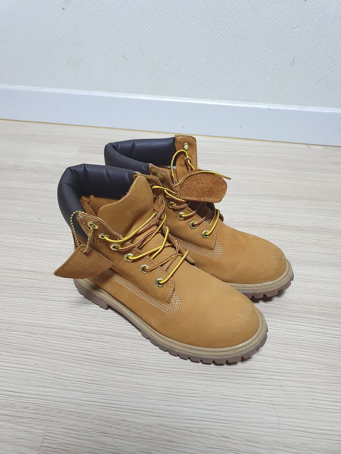 팀버랜드 6인치 워커 부츠 옐로우 230~35 상품이미지2