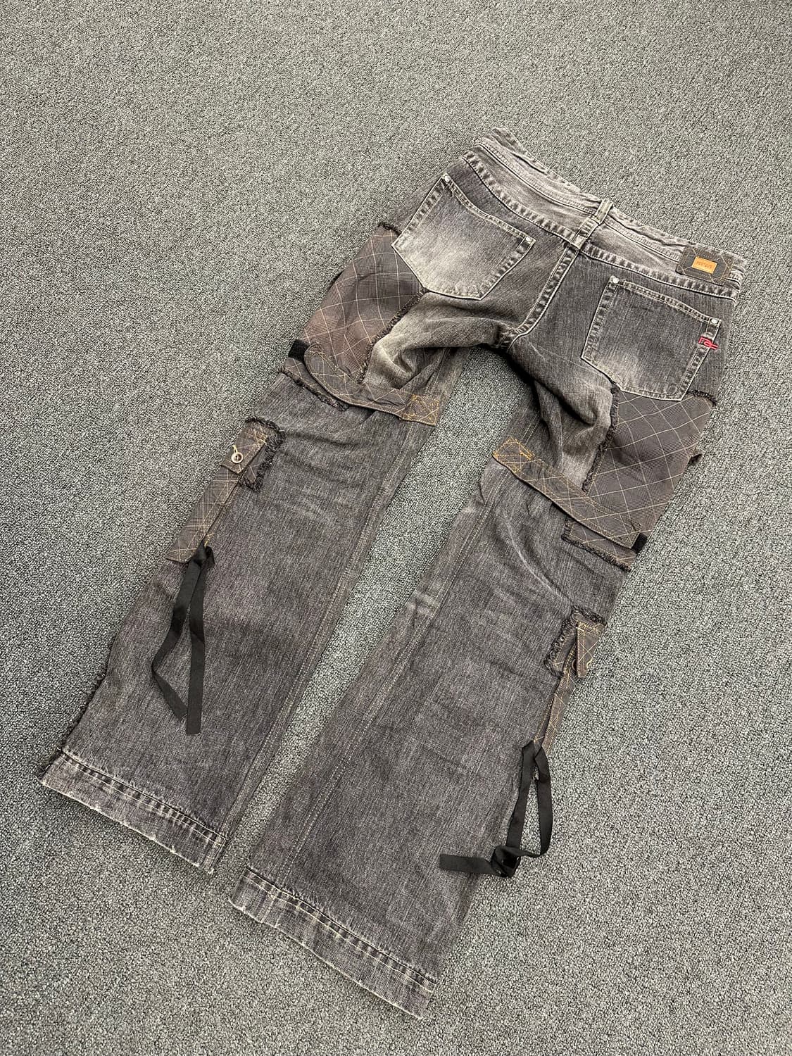 L)니콜클럽포맨 Y2K 다중 포켓 부츠컷 바지 상품이미지10