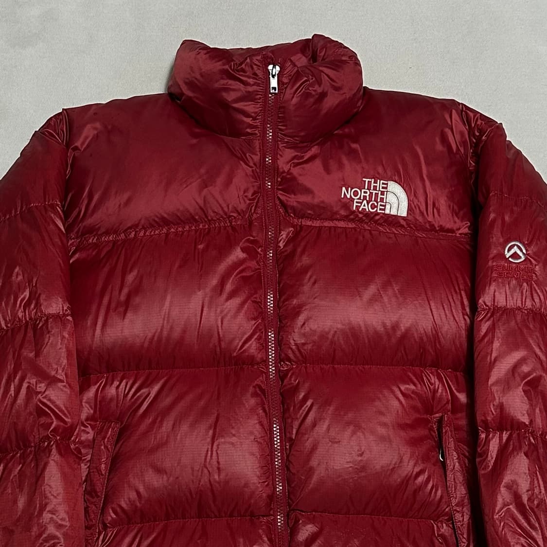 M 노스페이스 써밋 850 SE 레드 유광 구스다운 패딩 상품이미지1