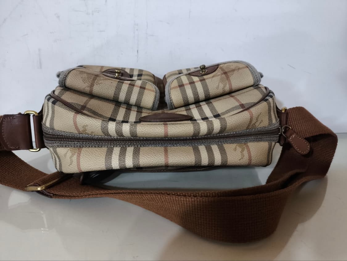 버버리 노바체크 미니 크로스백 상품이미지7