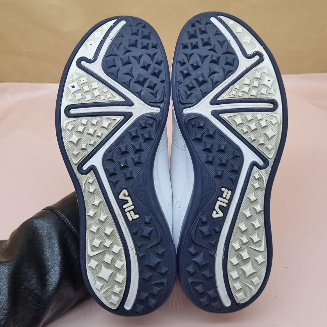 휠라 코트디럭스 스파이크리스 골프화 255 상품이미지3