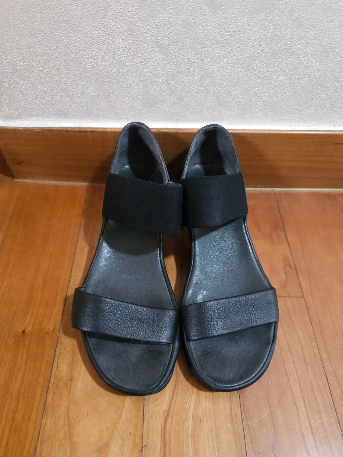 캠퍼 샌들 225 상품이미지1