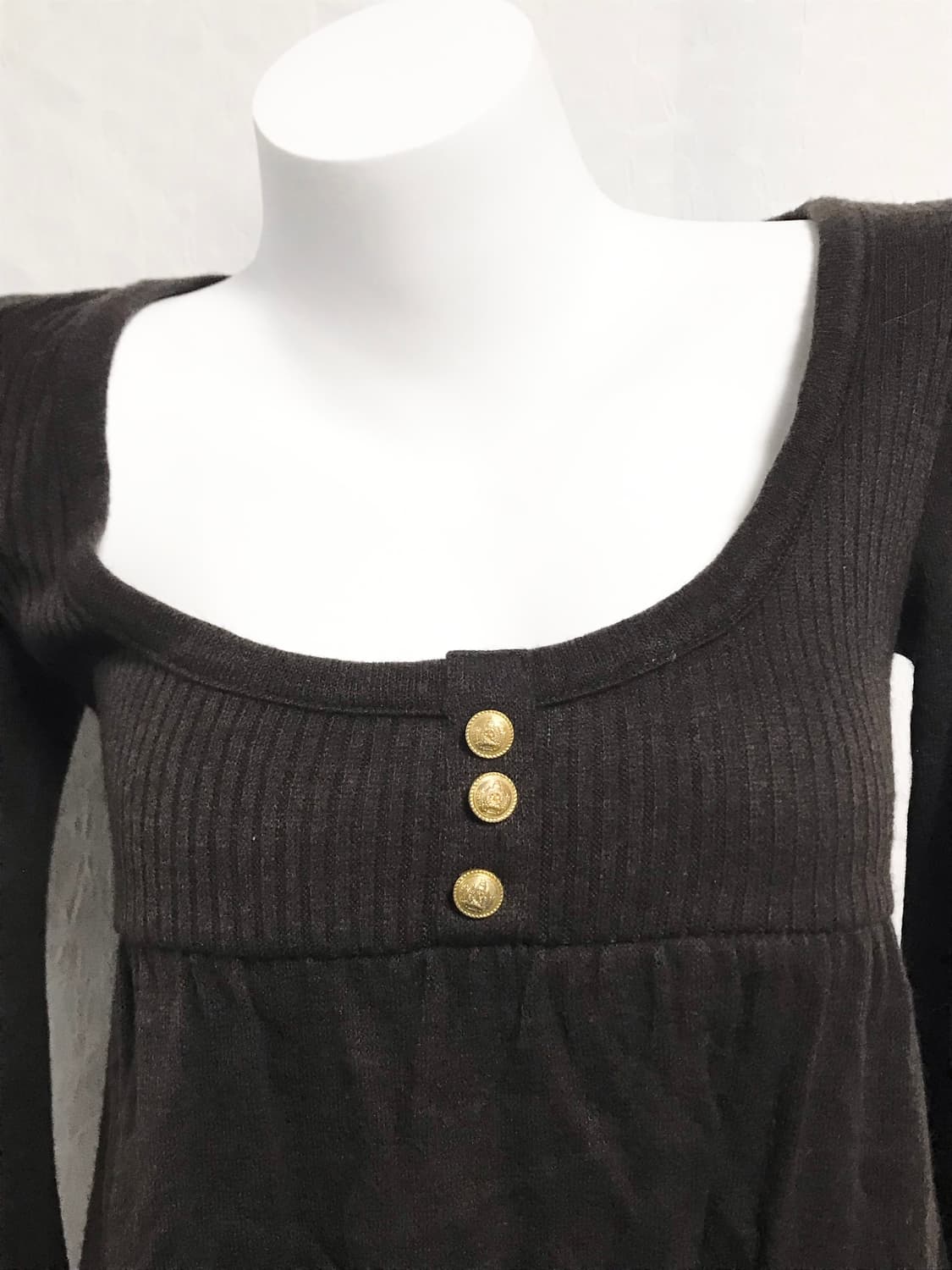 빈티지 라떼갸루 금장 베이비돌 백 트임 니트 탑 상품이미지5