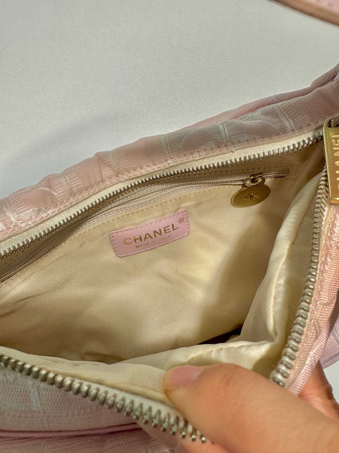 샤넬 스포츠라인 백 상품이미지5