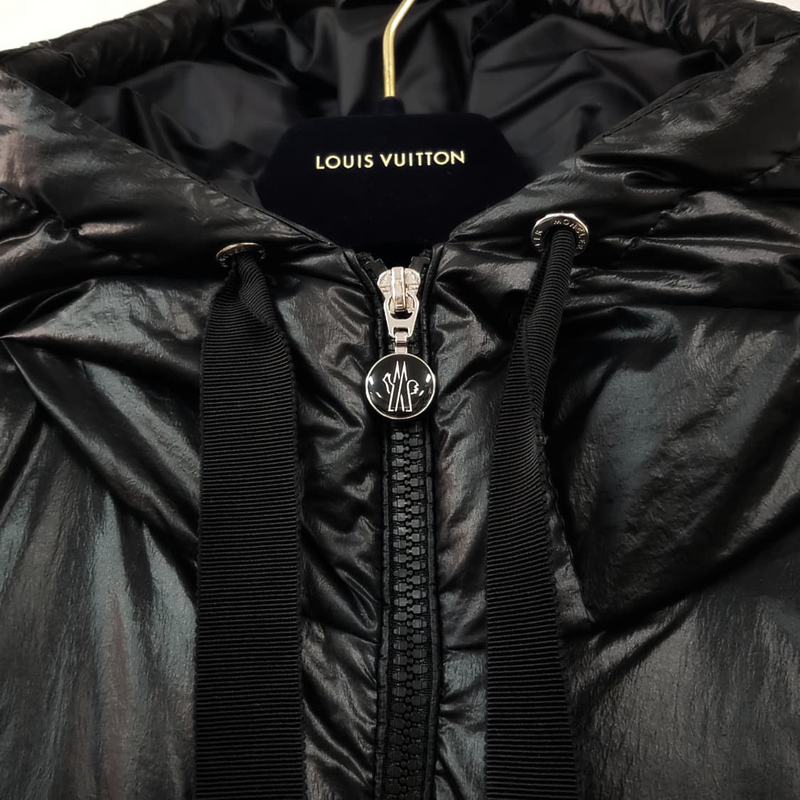 몽클레어 여성 SELENGA 구스다운 패딩 점퍼 I20931C00030 상품이미지2