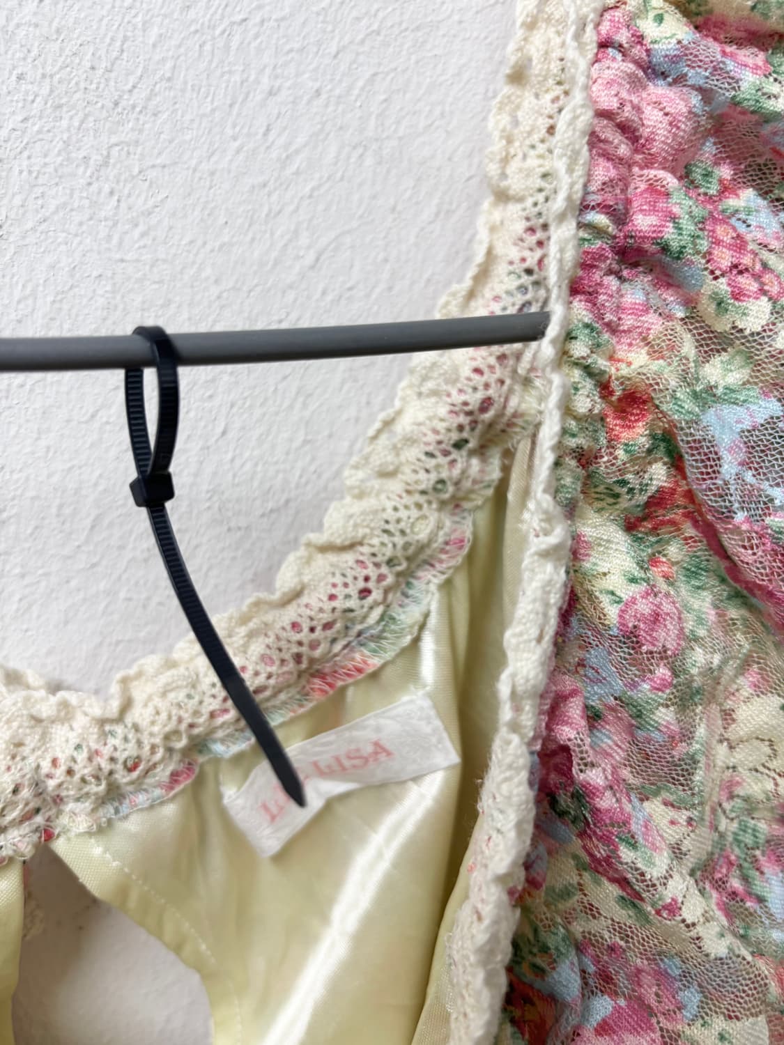 리즈리사 라떼갸루 플라워 원피스 상품이미지4