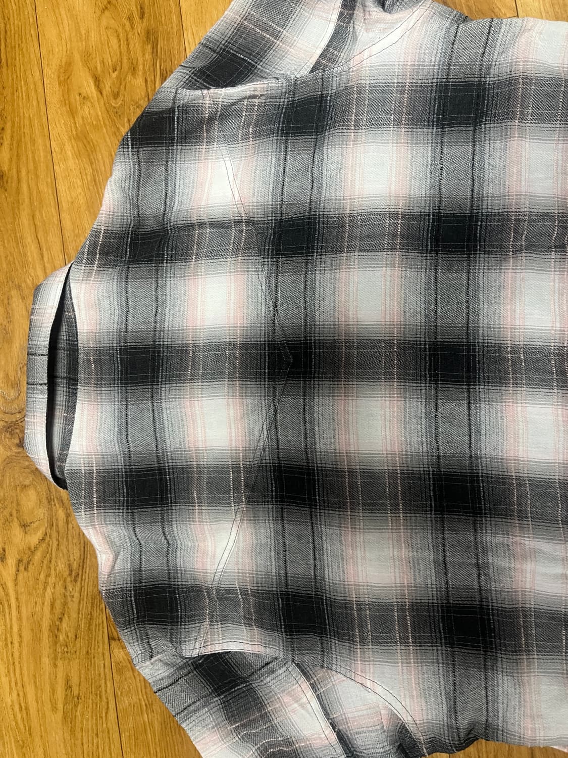 시스템옴므 오버핏 체크셔츠 판매합니다. 상품이미지4