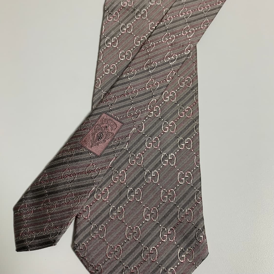 구찌(GUCCI) GG로고 모노그램 명품넥타이 100실크 8.5cm 상품이미지4