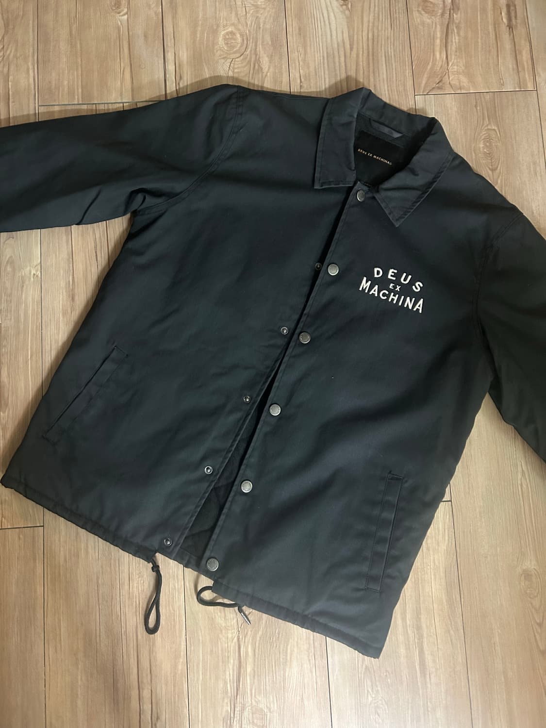 데우스 엑스 마키나 워크샵 코치 자켓 블랙 L 상품이미지2