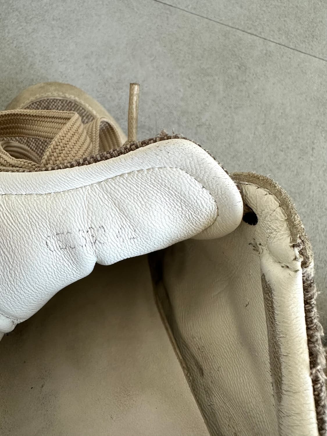 돌체앤가바나 2000s 베이지 레더 스니커즈 상품이미지7