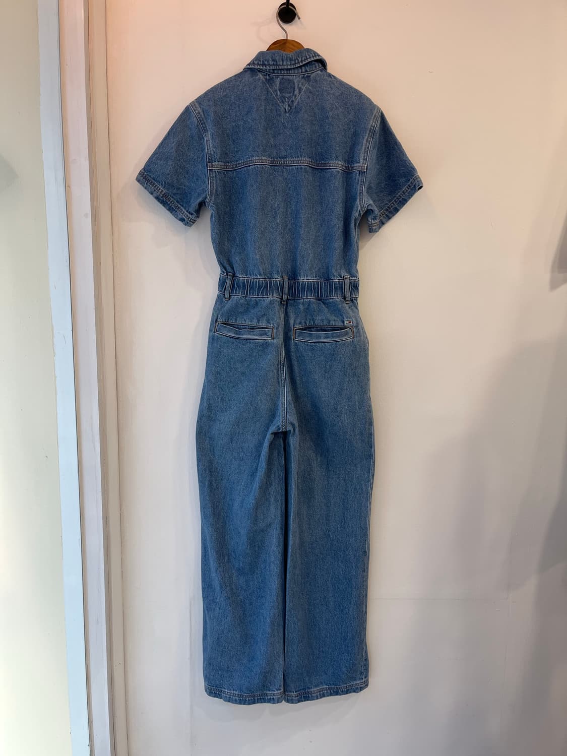 [XS] 타미 진스(Tommy Jeans) 로고 패치 데님 점프수트 상품이미지2