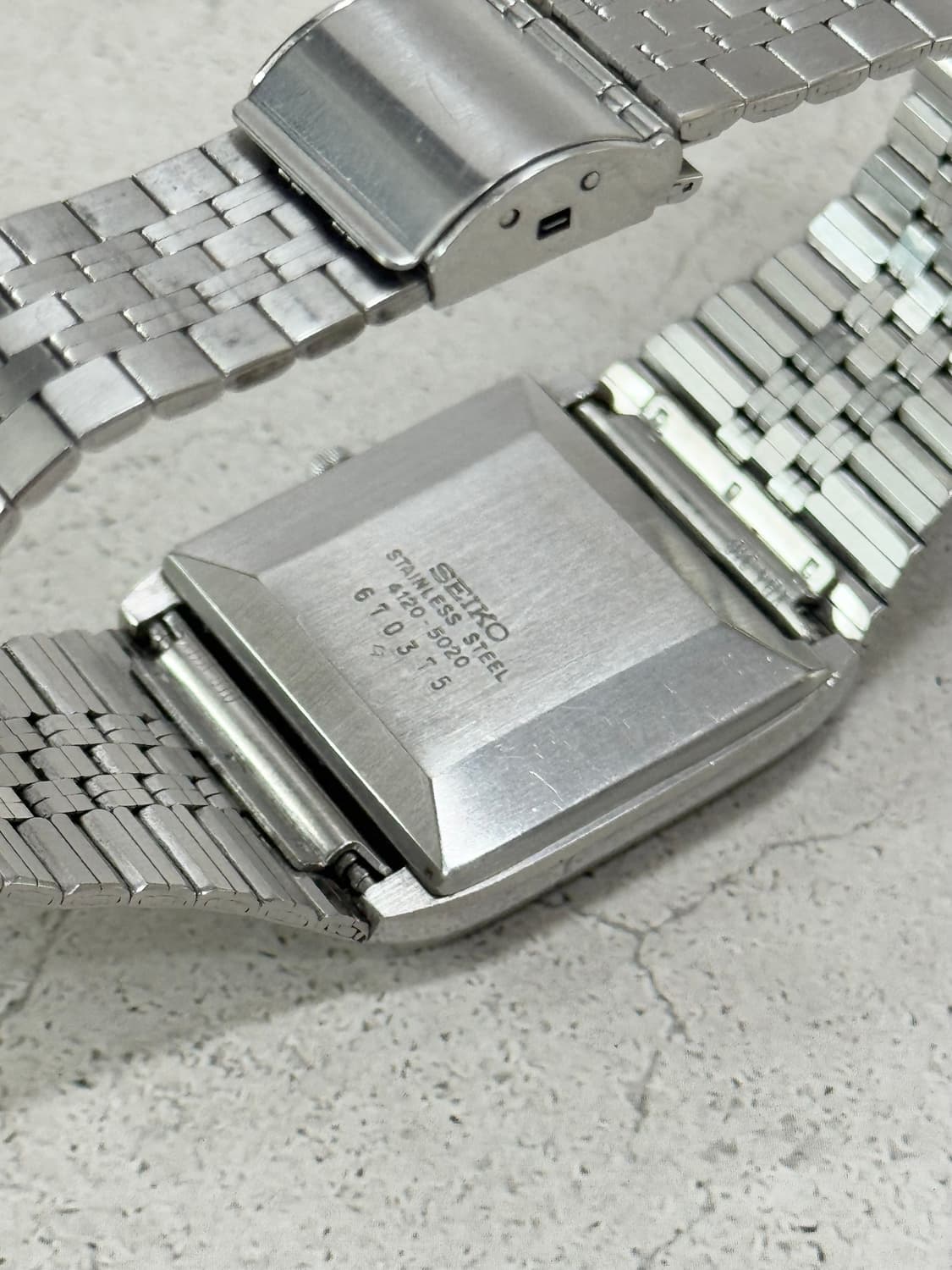 70s 빈티지 세이코 엠블럼 쿼츠 희귀 상품이미지8