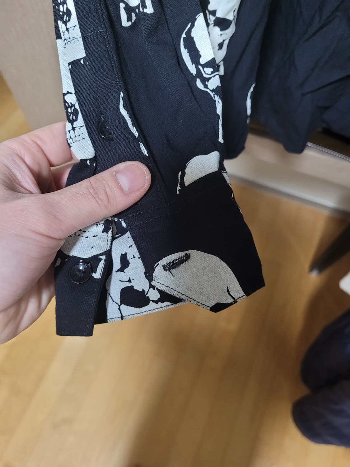 생로랑 스컬 셔츠 상품이미지6