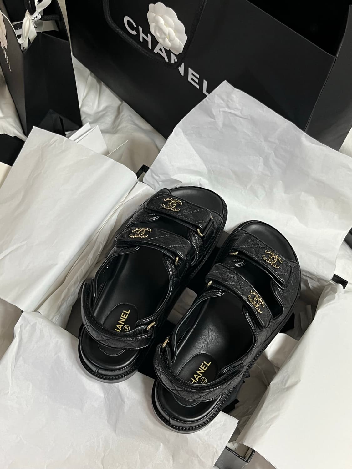 샤넬 새상품 벨크로 샌들 39 새상품 비브람밑창 백화점풀박 상품이미지2