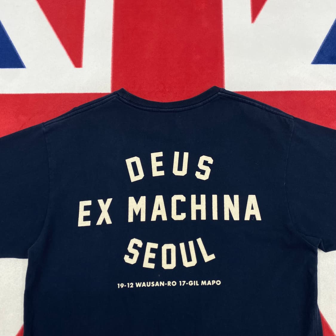 데우스 서울 반팔티 M  상품이미지5